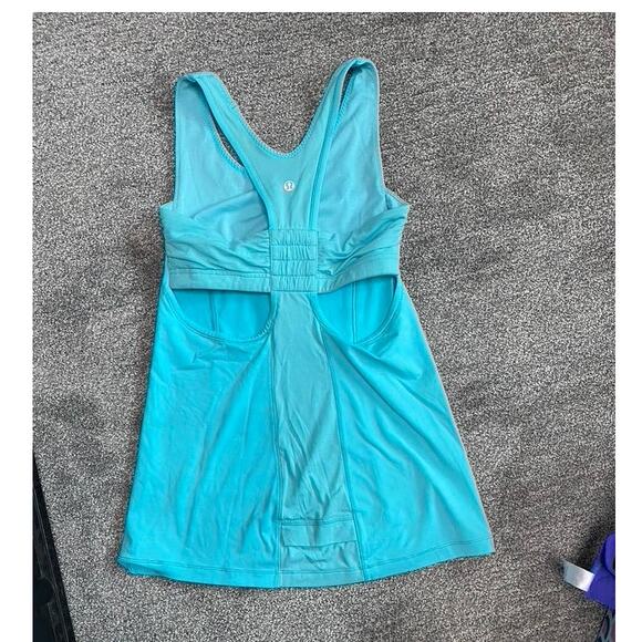 EUC Lululemon turquoise racerback bra tank size 4 - Picture 1 of 5